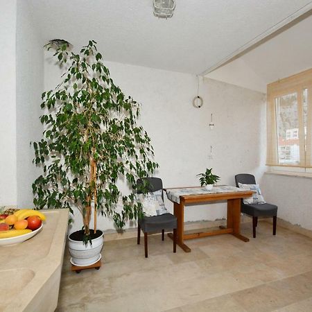 Apartman Vanja Omiš Extérieur photo