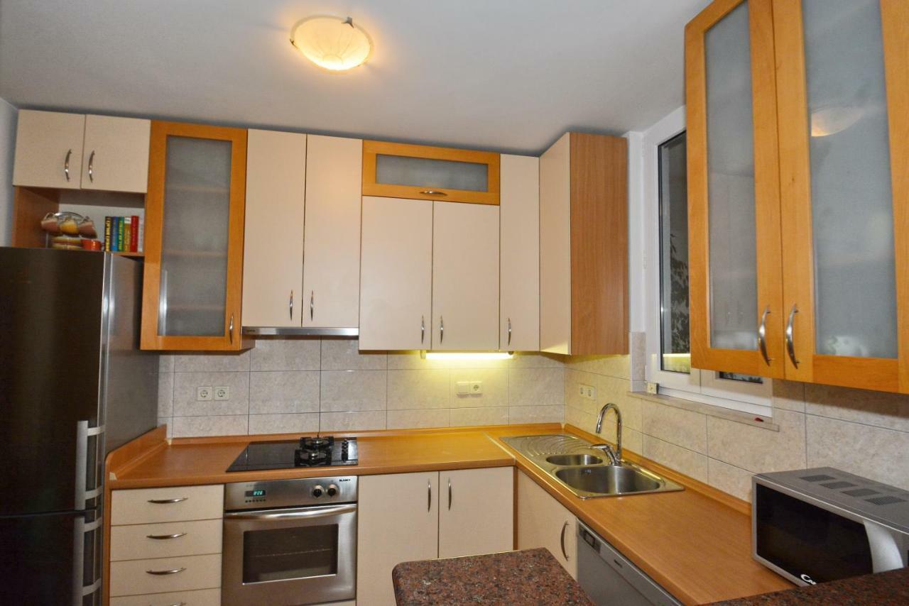Apartman Vanja Omiš Extérieur photo